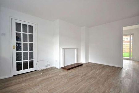 Cherry Orchard Hemel Hempstead, HP1 - Photo 2