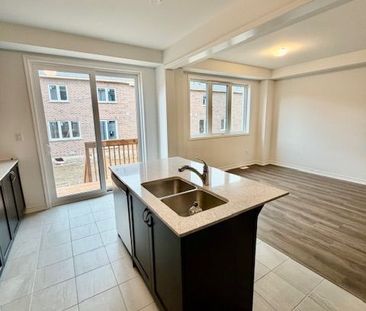 For Lease - 9 Vinewood Crescent, Barrie, Ontario - Photo 5