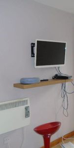 1 bedroom property to rent - Photo 4