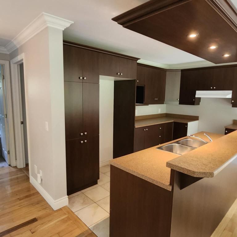 Saint Sauveur 4 1/2 à louer - Photo 1