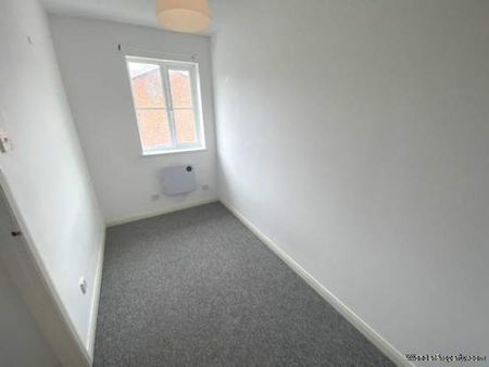 2 bedroom property to rent in Borehamwood - Photo 2