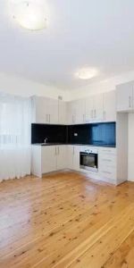 Apartment with 1 bedroom & 1 bathroom - Photo 3