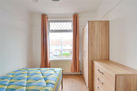 6 bedroom terraced house to rent - Photo 5