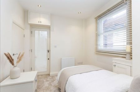 Flat 83, Neville Court Abbey Road, London, NW8 9DB - Photo 2