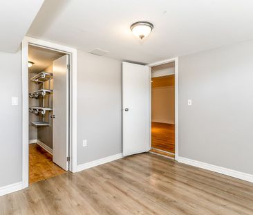 For Lease - 6 Davis Road Unit# LOWER, Aurora, Ontario - Photo 1