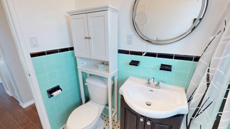 For Lease - 52 Waniska Avenue Unit# Unit 4, Toronto, Ontario - Photo 2