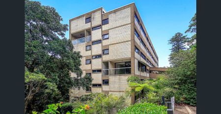 Beautifully Updated & Spacious Split-Level Apartment; Parking & Storage - Deposit Received - Photo 4