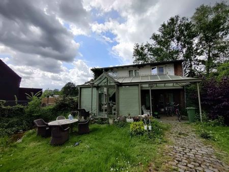 Studentenwoning te huur met 4 kamers en grote tuin - Photo 2