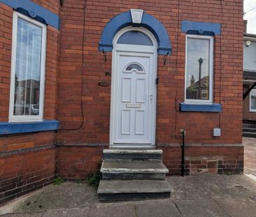 1 bedroom in a house share to rent - Photo 5