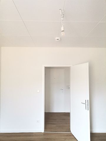 Gemütliches renoviertes Dachgeschoss… 2 Zimmer, Küche, Bad - Foto 5