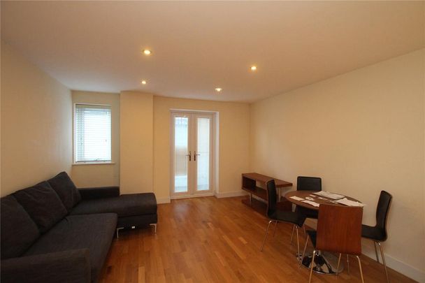 1 bedroom apartment to rent - Photo 1