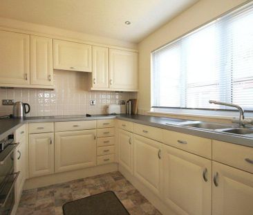 2 bedroom bungalow to rent - Photo 6