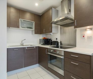 Christian Street - Photo 1