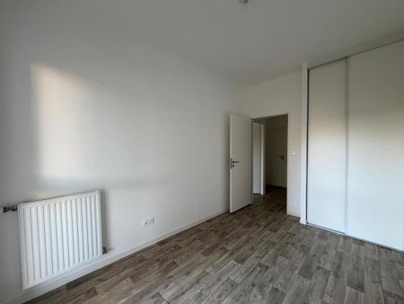 Location Appartement 3 pièces 67m² LA MONTAGNE 44620 - Photo 5