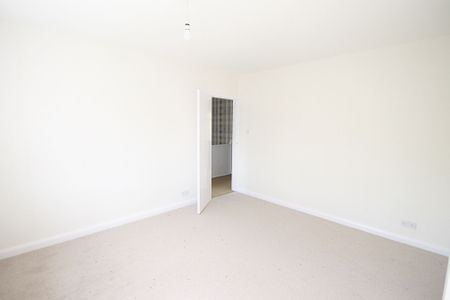 Chester Road, Warrington - Photo 4