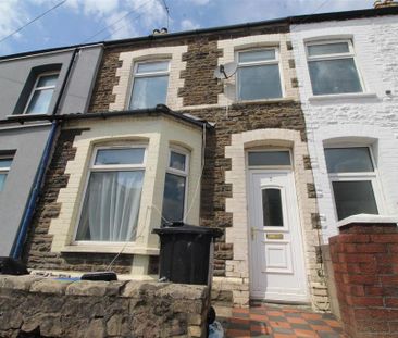 4 bedroom house to rent - Photo 2