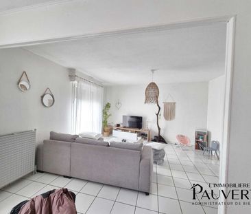 Appartement T3 lumineux – 72 m² – Grande terrasse & parking – Rue J... - Photo 3