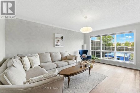 1117 RIDDELL CRESCENT - Photo 3