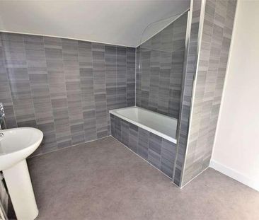 Peter Street, Blackpool, FY1 - Photo 4