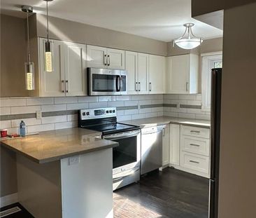161 SIXTH Avenue Unit# Upper, Kitchener, Ontario, N2C1R2 - Photo 2