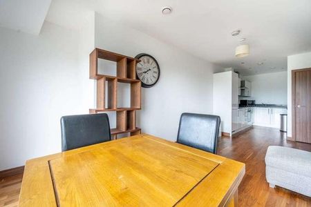 River Heights, Stratford, E15 - Photo 2