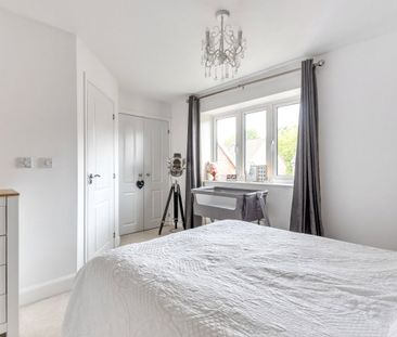 2 bedroom semi-detached house to rent - Photo 3