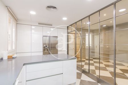 Flat for rent in Castellana (Madrid) - Photo 3