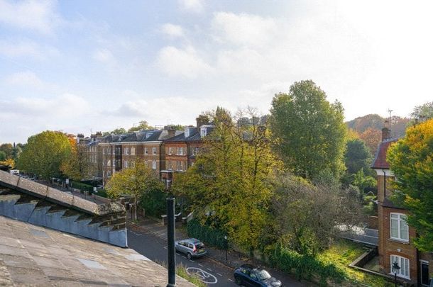 Elsworthy Road, Primrose Hill, NW3 flat to rent - Photo 1