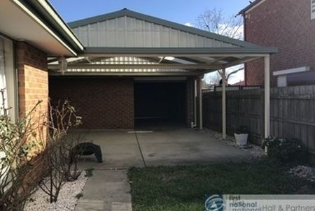 14 Dunraven Court, Narre Warren - Photo 5