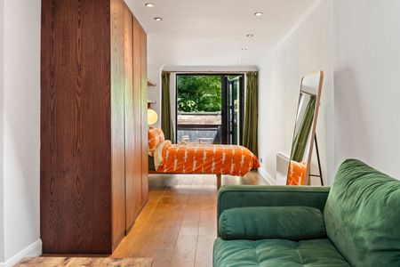 Studio Flat, Kingsland Road, E8 - Photo 2