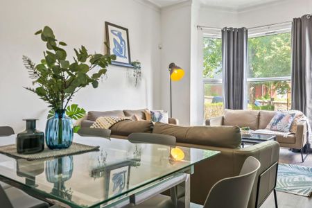 9 bedroom house to rent - Photo 3