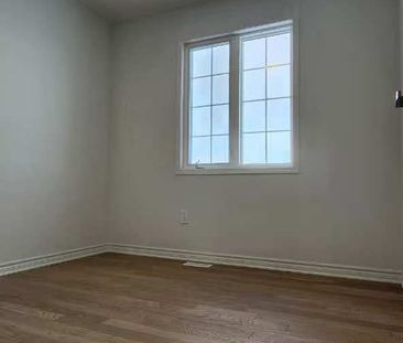 For Lease - 135 Leslie Richards Street, Markham, Ontario - Photo 3