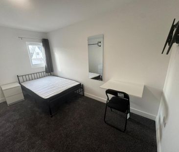 38 Margate Road, Southsea - Photo 3