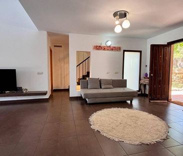 3 room luxury Villa for rent in Marbella, Spain - Photo 3