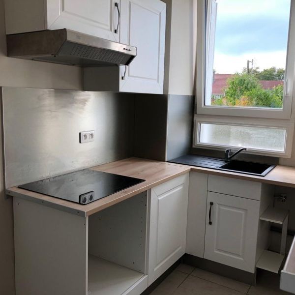 Location Appartement 3 pièces 53m² TROYES 10000 - Photo 2