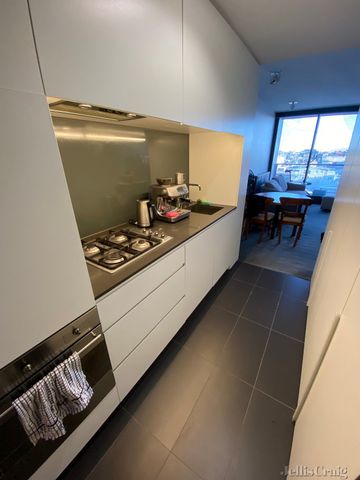 708/7 King Street, Prahran - Photo 3