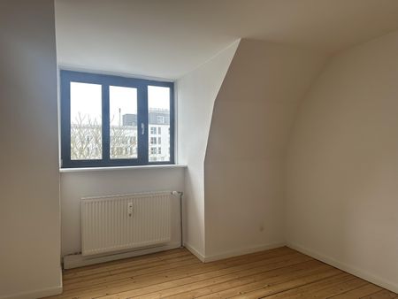 <b>Centralt beliggende og indbydende 2-værelses lejlighed – Løkkegade, Aalborg</b> - Photo 3