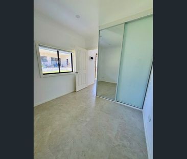 Solid 2-Bedroom Granny Flat In The Heart Of Strathfield - Photo 4