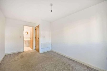 Lanadron Close, Isleworth, TW7 - Photo 5