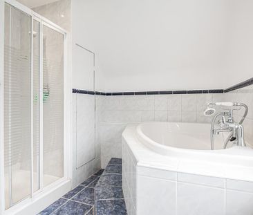 2 bedroom semi-detached house to rent - Photo 1