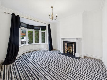 3 bedroom semi-detached house to rent - Photo 3