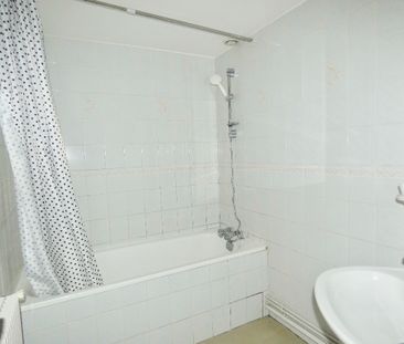 Location Appartement 3 pièces 53m² - Photo 3