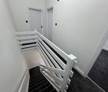 3 bedroom terraced house to rent - Photo 5