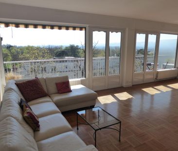 Location Appartement 5 pièces 114m² STE FOY LES LYON 69110 - Photo 1
