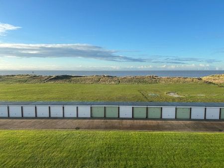 Weston Court, Burbo Bank Road South, ... - Photo 5