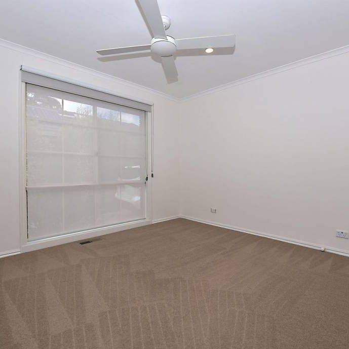 Fresh, Light-Filled Living in the Heart of Mordialloc - Photo 1