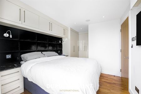 Barrier Point Road, Royal Docks - Photo 4