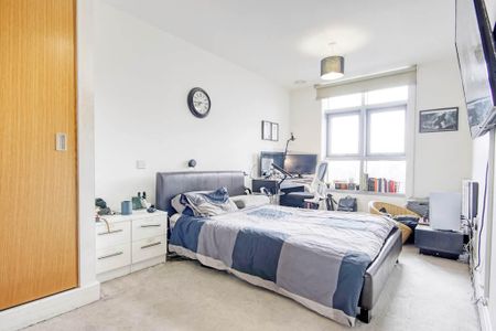2 bedroom flat to rent - Photo 5