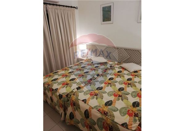 Apartamento T1 em Faro