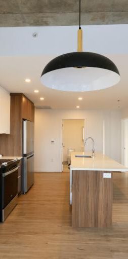 3 1/2 - Laval (Laval-des-rapides) - 1 740 $/mois - Photo 1